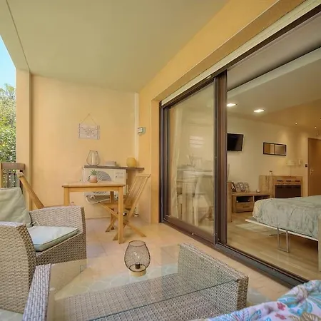 Parc Aiguebel -apprt Avec Terrasse Arboree & Box Ferme- Piscines/tennis - Apartment Cannes